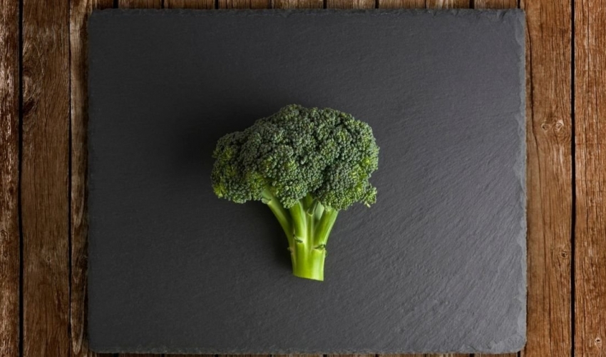 Τα οφέλη του μπρόκολου και μια εύκολη αλλά και νόστιμη πρόταση για να το έχετε στο καθημερινό σας τραπέζι Τα οφέλη του μπρόκολου και μια εύκολη αλλά και νόστιμη πρόταση για να το έχετε στο καθημερινό σας τραπέζι