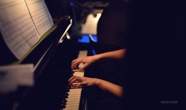 βασίλισσα χιονιού 3 music