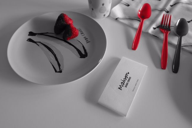 περί φράουλας μονόλογοι