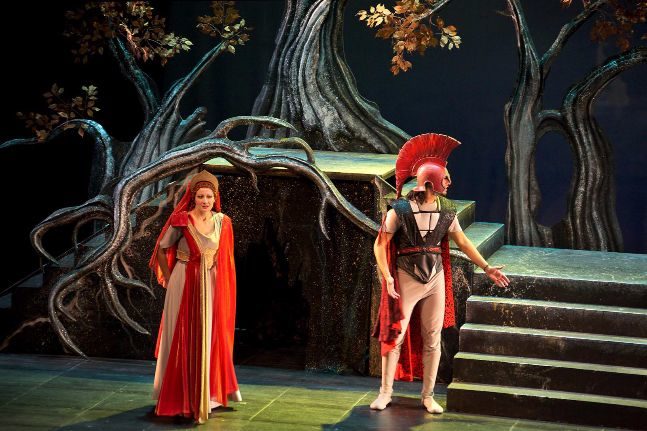 σε πείσμα των καιρών - ο ηρακλής