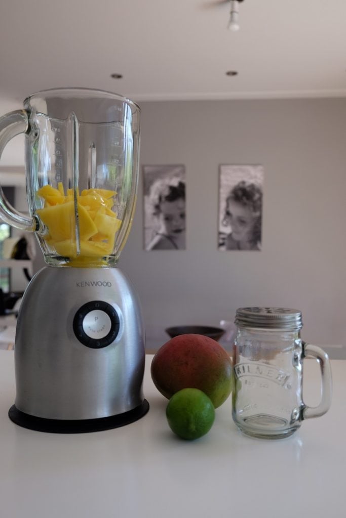μανγκο smoothie 
