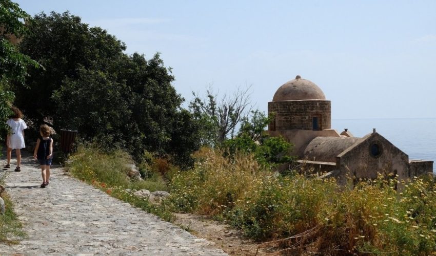 Ταξίδι στη Μονεμβασιά και μια μικρή έκπληξη στην Ελαφόνησο