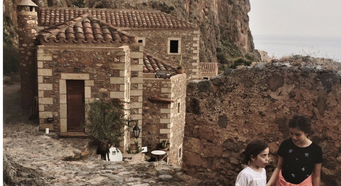 Ταξίδι με τα παιδιά – Μια επίσκεψη στη Μονεμβασιά και μια μικρή έκπληξη στην Ελαφόνησο Ταξίδι με τα παιδιά – Μια επίσκεψη στη Μονεμβασιά και μια μικρή έκπληξη στην Ελαφόνησο